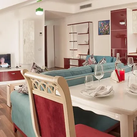 Hotel Dora 4*
