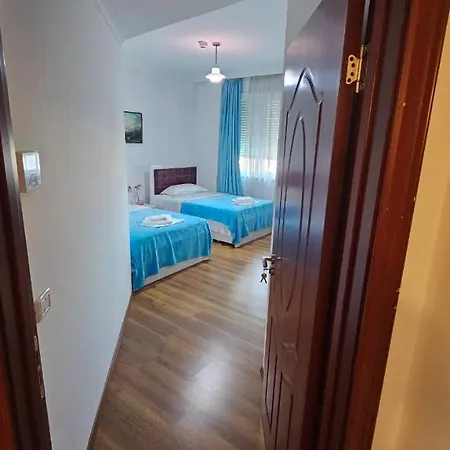 Dora Hotel Collak
