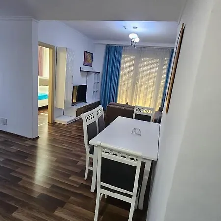 Dora Hotel