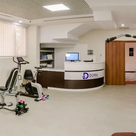 Hotel Dora 4*